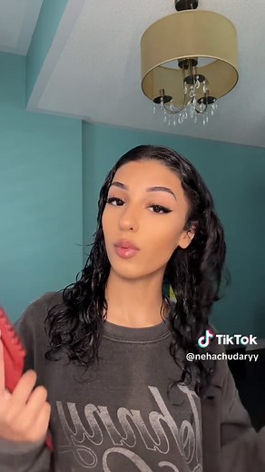 Perfect Curly Hair Routine You Need to Try