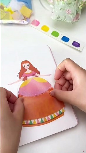 Mẹ Cùng Bé Chơi Đồ chơi Bóc Dán Công Chúa Tranh Vẽ Cổ Tích #shorts #dolltoys