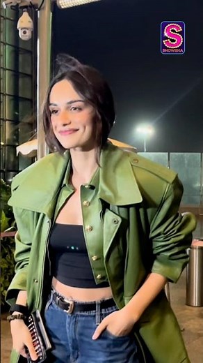 Manushi Chhillar's Airport Look Steals the Spotlight Ahead of Commonwealth Games | N18S