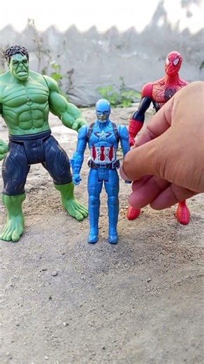Why did Captain America become small? #marveltoys #spiderman