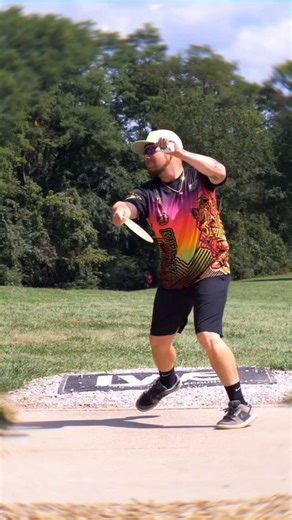Anthem Disc Golf on Instagram: "Double G! He doesn’t muscle the disc. He lets the form do the work! Pure Leverage. Perfect Timing. Unreal power! Watch how everything moves together- nothing wasted."