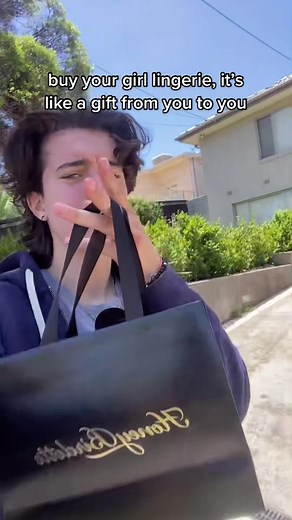 Unique Gift Ideas: Surprise Your Girlfriend with Lingerie