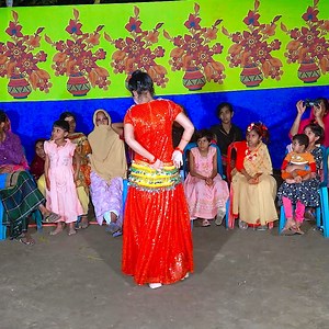 বিয়ে বাড়ির উরাধুরা নাচ | Bangla New Dance | Juthi Dance | Bangla Wedding Dance | Juthi Dance FB