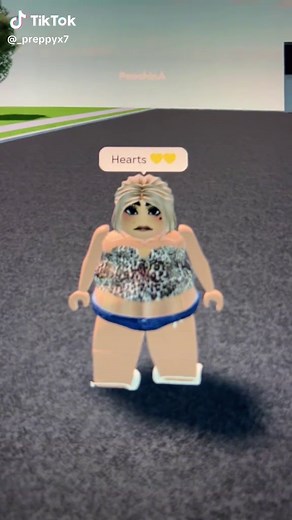 #fyp #yellowhearts #ashtrevino #viral_video