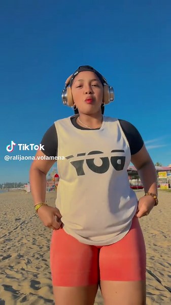 RALIJAONA Volamena (@ralijaona.volamena)’s videos with son original - RALIJAONA Volamena