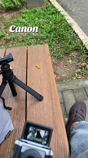 Need a vlogging camera? 📸 Canon PowerShot V10 for rent 💸 Get ₱100 OFF on 5 day rentals #CameraForRentPH #cameraforrent #canonpowershotv10 #canoncamera #cameraforvlog #vloggingcamera #rentcamera #pasig #rizal #QuezonCity #MandaluyongCity #manilaphilippines #MetroManila | Kam N Rental