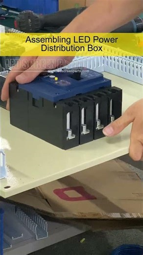 Assembling LED Display Power Distribution Cabinets