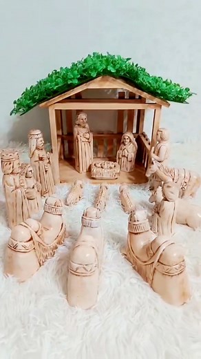 Nativity #ctrmicrominigold #nativity #necktieclippersonalized #ldsinspirednecklace #ldsshoppingstoreph #ctrlegacygoldplated #ctrlargegoldplated #highlightseveryonefollowers #ctrcouplering #ctrringshop #ctrmini | LDS Shopping Store PH