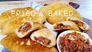 Bake at 400 Deg F. for 30 - 40 mins This makes 10 medium pies 1 tin corned mutton or corned beef I tomato chopped 1 large onion chopped 1 pimento pepper chopped 1/2 cup chopped bell peppers 3 scallions chopped 1 cup cabbage chopped --------- 2 1/2 cups AP flour 2 tsp baking powder 1/2 tsp yeast 1 tsp AP seasoning or salt ------------- oil for frying oil for spraying #CORNEDBEEF #CORNEDMUTTON https://www.paypal.me/TCWN | Trini cooking with Natasha