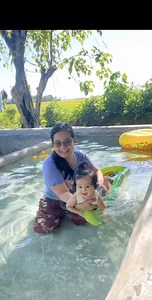 First swimming ni baby.. ☺️🤗 | Mommy Quinn