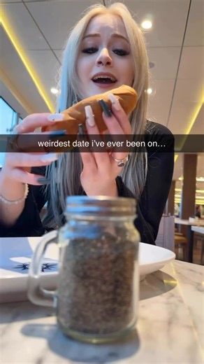 ☾ C R Y B A B Y 𖤓 on Instagram: "i’m deleting tinder 😂 #date #tinder #wtf #crazy #omg #hotdog #crazygirl"