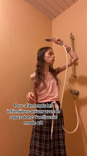 Vidéos de Ava_hlk (@ava_h1809) avec son original - Ethanbyt