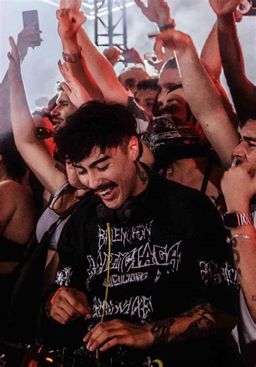 Electronic Music Groove: Dance and Bounce at Boiler Room