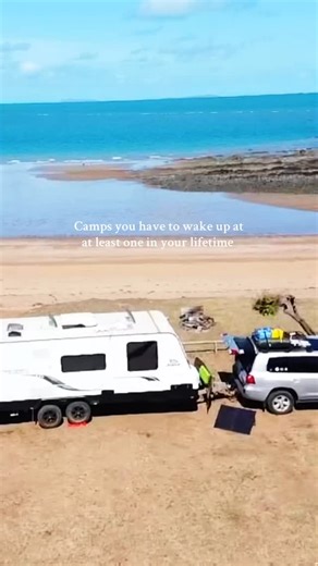 Notch point is a great place to camp for a few nights between Whitsundays and Yapoon. Kick back relax in the peace surrounded by ocean and cows 🐄 it’s a bit touch and go getting in and I’d say be best if you have a 4wd. You can have fires, fish, crab but bring your book and unwind. If you love off-grid camping, grab my FREE eBook — Top 20 Off-Grid Camps in Australia 🚐💛 (Link in my profile) or comment camp and I’ll dm you the link 🔗 Follow @itsdonnabuckingham if you like seeing parts of Austr