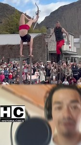 Arco y flecha 🤸🏼‍♀️🎪 #Circo #streetart #VERTICAL #acrobatics #malabares #unycicle #reelsfypシ | Historia Circo