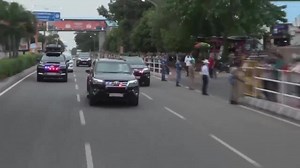 WATCH || Prime Minister Narendra Modi's convoy made way for an ambulance in Bhubaneswar, Odisha, reflecting a strong commitment to prioritising public welfare. #pmmodiinodisha PMO India Ministry of Information & Broadcasting, Government of India Press Information Bureau - PIB, Government of India Ministry of Health and Family Welfare, Government of India | DD India