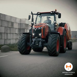 3.7K views · 48 reactions | Los tractores de la nueva serie M7002 de #Kubota tienen una capacidad de elevación de 9.400 kgs.  ¡De las más altas del mercado!  | Kubota | Facebook
