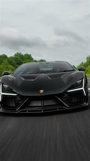 Lamborghini Revuelto - Life Batmobile with 1000+ HP
