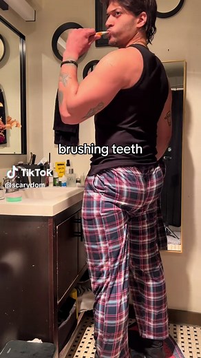 Creative Tooth-Shaped Brushing Techniques