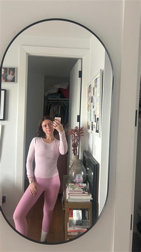 Rachel on Instagram: "Double workout essentials to keep your hair routine intact #hairroutine #workoutroutine #workout #workoutplan"
