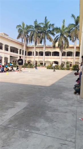 Suraj skater 1762 on Instagram: "Bola competition 💫🙏💯skater🛼🛼✅"