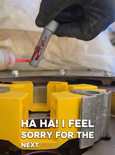 Heavy Equipment Mechanics: Jobs and Skills Needed