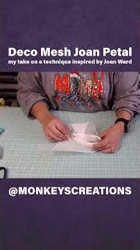 Deco Mesh Flowers: Joan Petal #decomesh #protips #crafthacks #wreath