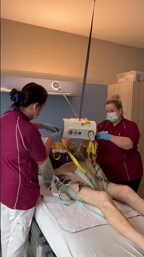 Umhänge-Deckenlifter in der Intensivepflege im Einsatz - Handi-Move Lift & Care Systems