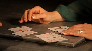 How to Do the Last 2 Cards Match Trick
