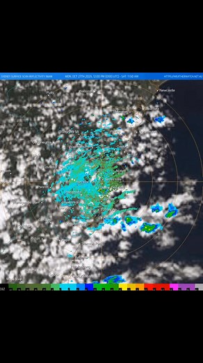 #WeatherUpdate - HERE IT COMES! Right on time. Wattamolla 60km/h southerlies, and on radar you can see 2 light blue ‘arcs’ or curves moving towards Sydney AP and the Shire - that’s the change! Hunter Weather your turn next - PS Kiama now only 16ºc!!! #sydneyweathernerds #sydney #sydneyweather | Sydney Weather Nerds