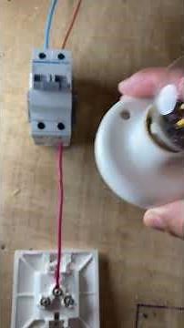 Connecter un interrupteur à une lampe en une seule étape facile. #Electricity #Installation
