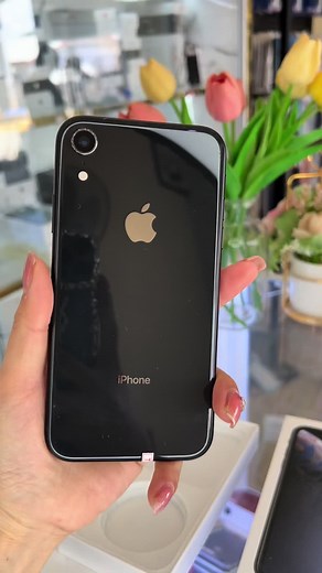 iPhone XR Showcase: Features and User Interaction