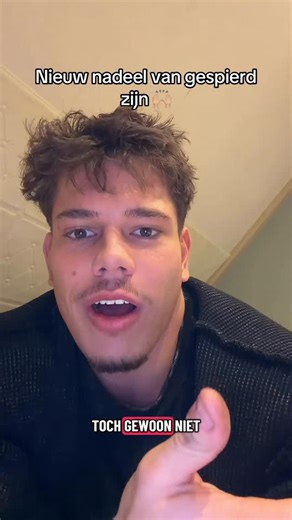 Jarl Bengt | Lompe glutespread ❤️ YoungLA | code JARL UPFRONT | code JARL #fitness #gym #voetbal #hyrox #keeper | Instagram