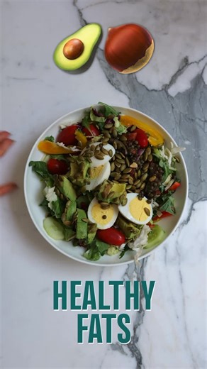 Abbey Sharp • Registered Dietitian on Instagram: "Let’s build a Hunger Crushing Combo for lunch! The key to building delicious and filling salads is including protein, fibre and healthy fats so you can actually feel satisfied. A girl can’t stay fueled on lettuce alone! 🥗Fibre: mixed greens and veggies 🍳Protein: boiled egg and lentils 🥑Healthy fats: pumpkin seeds and dressing My new book the Hunger Crushing Combo Method is coming out on January 13, with pre-orders available now. Every pre-orde