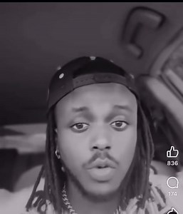 👤 DJ Fernando ati : “Biragoye ko umuntu rurangiranwa ashobora gutonda umurongo […]” 😅 Uremeranya n'iciyumviro ciwe ? Nimba hari inkuru yazungurutse cane muri iyi “weekend” tuvuyemwo, ni amajambo y'umuririmvyi DJ Fernando, aho yavuze ko umuntu ari “célèbre” adakwiye “gutonda umurongo iyo agiye gusaba ama “services” amwe amwe”. Agatanga akarorero ko hari ibanki yamufashe nabi, imusaba gutonda ku murongo mu bandi 🤭 😉 Muri kano kanya, akabazo twipfuza guhanahanako ivyiyumviro ni aka : uremeranya