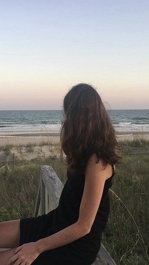 Have you heard of parental alienation? This is a form of severe child psychological abuse where 1 parent, often during a divorce or custody battle, manipulates their child to REJECT their other, loving parent without true justification. This happened to me, and from age 9 onward, I rejected my dad. Never spent the night at his house. I was made to believe lies like he was bad and didn’t love me. Parents, please let your child love both parents #parentalalienation #parenting #fatherdaughter #reun