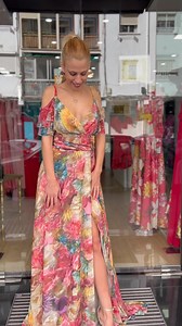 ❗️Abierto Sabados Tarde❗️17:30-20:30 📦📦Hacemos Envíos 📦📦 ❌WhatsApp 667936934❌ ❌Online:www.flyprojectmoda.es . . . . . . #vestidodeinvitada #vestidosdefiesta #vestidos #vestodoslargos #vestidoscortos #invitadaperfect #bodas #novia #comunion #bautizos #eventos #eventos2022 #malaga #malagacentro #cruzdehimilladero #vestidomanga #ceremonias #modamujer #moda #vestidos #vestidomidi #vestidoestampado | Fly Project Moda