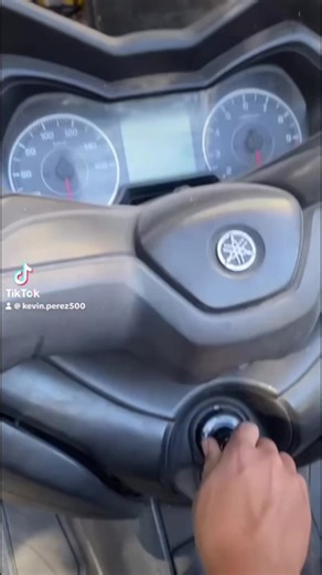 Programación de llave de proximidad Yamaha XMax 300🫡 (Vamos pa delante de la mano de Dios 🙌🏾🙏🏾