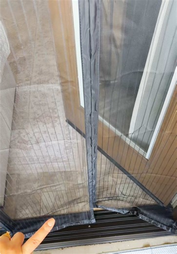 Magnetic Screen Door Benefits and Reviews