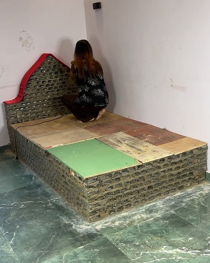 Bed making with Wine bottles 🛏️ Reuse #fun #DIY #bed #fblifestyle | Deep's CRAFT