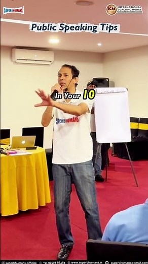 How to Keep Your Mic Correctly when Presenting? | Public Speaking & Stage Tips #shorts