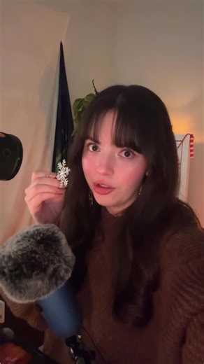 Whispering Willlow ASMR on Instagram: "Here is a BTS on hair clipping! It might be obvious this is what I do, but wanted to fully reveal the curtain. When I was just a viewer of ASMR I always wondered the specifics :) #asmr #asmrvideos #asmrreel #asmrforsleep #asmrhairclipping"