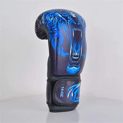 SHADOW X. Viking Berserker Edition #habrok Built for fighters who train when no one’s watching. No noise. No shortcuts. Just protection, balance, and control—round after round. This is the glove you trust when the work gets real. #boxing #mma #mmafighter #mmatraining boxingtraining | Habrok