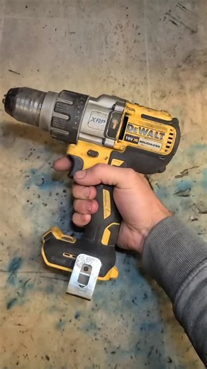 Power Tool Repair Faulty Dewalt cordless drill. Motor problem. Motor is grinding inside due to a failed bearing. Fit a new 695 bearing and keep your dewalt drill running for longer. #Dewalt #drill #repair #fix #broke #tool #powertool #deandohertygreaser | Deandohertygreaser