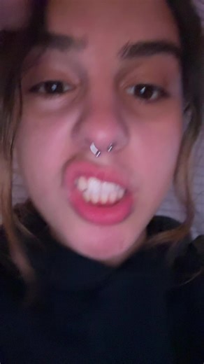 ana ♡ (@ananyeliz)’s videos with original sound - 🤫