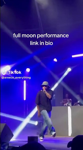 A-Reece full moon performance link in bio 🔥 #areece #theboydoingthings🔥 #foryou #pitori #satiktok🇿🇦 #southafrica #southafricantiktok #blxckie #fyp #satiktok #