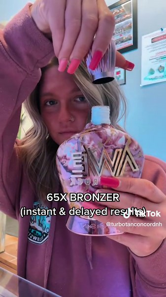 Discover Awestruck Tanning Lotion: Reviews & Tan Extender