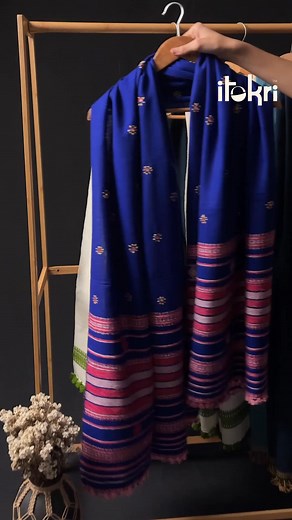 At iTokri, the woolen shawl collection is not built when winter arrives. It is shaped slowly across the year, gathered from hilly weaving regions and from Kutch where wool takes dye differently and block printing still survives in small hands. Shawls are intimate fabrics. They sit close to the skin, carry warmth, and move with the body. Because of this, our curation takes time. Real wool asks for patience, and we follow its pace. We work with weavers in Himachal, Uttarakhand, Kashmir, the North 