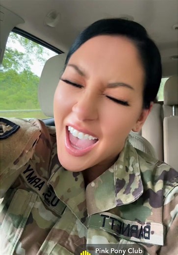 Fun Little Car Karaoke for Drivers