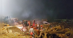 Covid-19: जिस मणिकर्णिका घाट पर कभी ठंडी नहीं पड़ती थी चिता की आग, वहां भी पसरा सन्नाटा